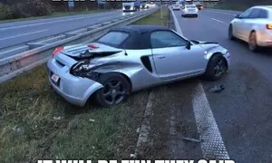 Nudný blok o nenudném autě, crash - boom - bang