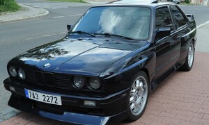 Bazarový snílek: Autíčkář na lovu 6/2012