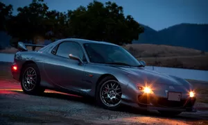 Bazarový snílek, Historie: Fascinace: Mazda RX-7 Spirit R