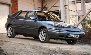 Recenze & testy: Autíčkář za volantem: Mazda 323F GT