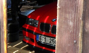 Autíčkářova garáž, Recenze & testy: Majitelovy dojmy: BMW 328i E36