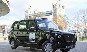 Novinky: Frazer-Nash Metrocab: Londýnský taxík, který se nebojí?