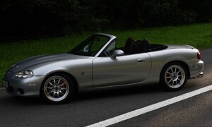 Bazarový snílek: Autíčkář na lovu 02/2014: Další JDM dvojka z tuzemských garáží...