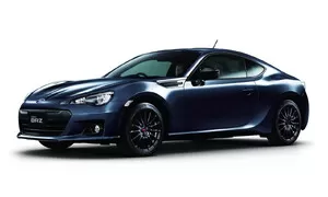 Editorial: Prodeje GT 86 sice váznou, ale Toyobaru se daří fajn. Evropani jsou srabi.