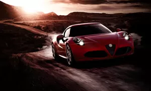 Alfa Romeo 4C - jaká opravdu je?