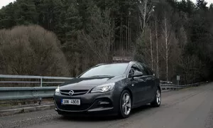 Recenze & testy: Opel Astra Sports Tourer 2,0 CDTI Biturbo: Gétéčko pro všední den