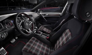 Novinky: Golf GTI pro americký trh má manuální ruční brzdu