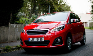 Recenze & testy: Peugeot 108: Jako James Dean