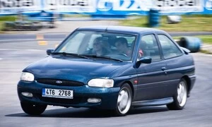 Ford Escort RS2000: Charismatický vidlák