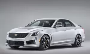 Autíčkářův týden: Cadillac M5, BMW Quattro a Bentley s divným jménem