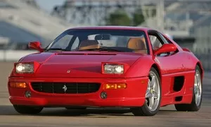 Ferrari F-355: Jednorožec plebejského nadšence
