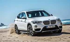 BMW X1: Nafouklé Mini!