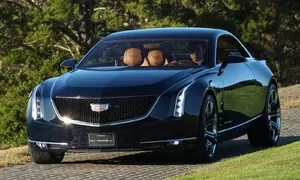 Novinky: Cadillac CT8: Vlajková loď na obzoru?