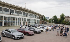 Kafe&Káry: Kafe&Káry Brno vol. 4: S, Nismo, AMG, RS a mnoho dalšího