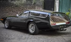 Novinky: Autíčkářův týden: Praktické Ferrari a Bentleyho SUV