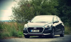 Recenze & testy: Hyundai i30 Turbo: Komplikovaná osobnost