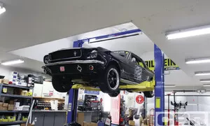 Autíčkář se ptá: Autíčkář se ptá: Je mechanik lepší než nadšenec?