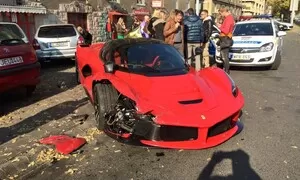 Novinky: Autíčkářův týden: Volvo vyzývá na souboj klokany a LaFerrari oťukává Budapešť 