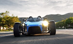 Novinky: Drakan Spyder - kladivo na Atom?