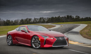 Novinky: Lexus LC 500: Ne, tohle není koncept