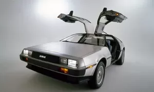 DeLorean DMC-12 cestuje časem konečně i v reálném světě