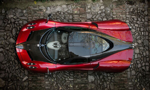 Novinky: Pagani prý kuje novou manuální převodovku