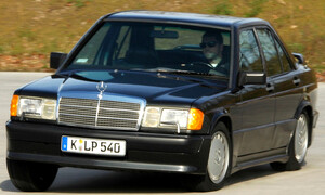 Bazarový snílek: Bazarový snílek: Mercedes-Benz 190 E 2.5-16