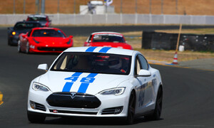 Autíčkář futurista, Novinky: Tesla Model S dostane vlastní závodní sérii