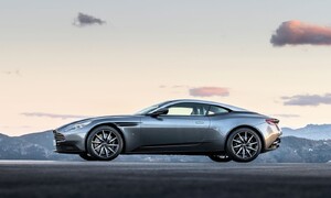 Novinky: Aston Martin chce být posledním výrobcem sporťáků s manuálem