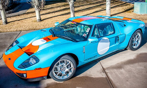 Novinky: Zbrusu nový Ford GT Herritage Edition k mání v aukci