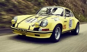 Autíčkář se ptá: Porsche 911: Klasické, nebo upravené?