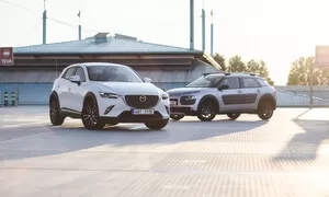 Recenze & testy: Mazda CX-3 vs. Citroën C4 Cactus: Tak stejní a přece jiní