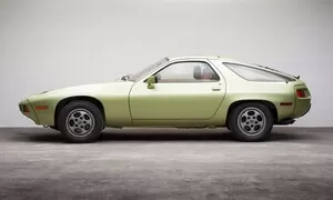 Novinky: Porsche chystá návrat kupé 928
