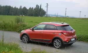 Recenze & testy: Hyundai i20 Active - Aktivní mandarín