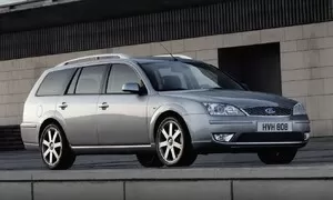 Bazarový snílek, Historie: Óda na Mondeo aneb ať žije hranatá krabice!