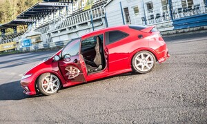 Bazarový snílek: Autíčkář na lovu: Co se dá koupit za cenu nové Fabie (a nesedře vás to z kůže)