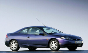 Bazarový snílek: Hrdinové za babku: Ford Cougar 2.5 V6