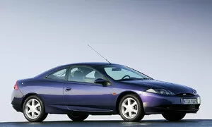Hrdinové za babku: Ford Cougar 2.5 V6