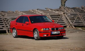 Editorial: O autech oblíbených, neoblíbených a srdcových