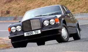Bazarový snílek: Bentley Turbo R