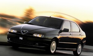 Autíčkářova garáž: V Autíčkářově garáži je opět o jeden krám víc! 