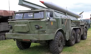 ZiL 135: Jeden motor nestačí