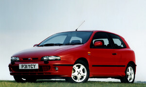 Bazarový snílek: Hrdinové za babku: Fiat Bravo HGT