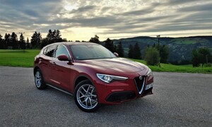 Recenze & testy: Alfa Romeo Stelvio 2.0 Turbo Q4: Automobil pro nadšeného fotra