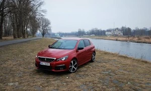 Peugeot 308 GT 1.6 THP 205: Racionální volba