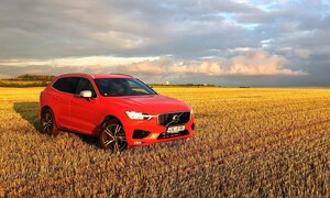 Recenze & testy: Volvo XC60 T5 AWD R-Design: Vaše nové auto na všechno