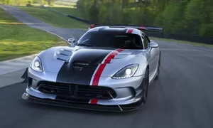 Vrátí se legenda? Dodge Viper pravděpodobně dostane nástupce