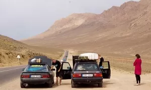 Mongol Rally 2018 část 4.: O Paykanech, íránských řidičích a růžové vodě