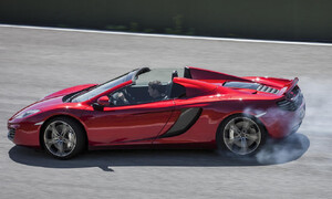 Editorial: Jak ochutnat McLaren a zbořit touhu po neodpouštějících bestiích