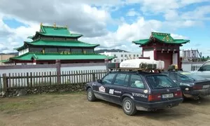 Autíčkář na cestách: Mongol Rally 2018 část 10. : O velkém Čingischánovi, velkých dinosaurech a velkém finále